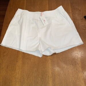 VINEYARD VINES Everyday Pull On White Shortss Frayed 3 1/2” Hem NWT